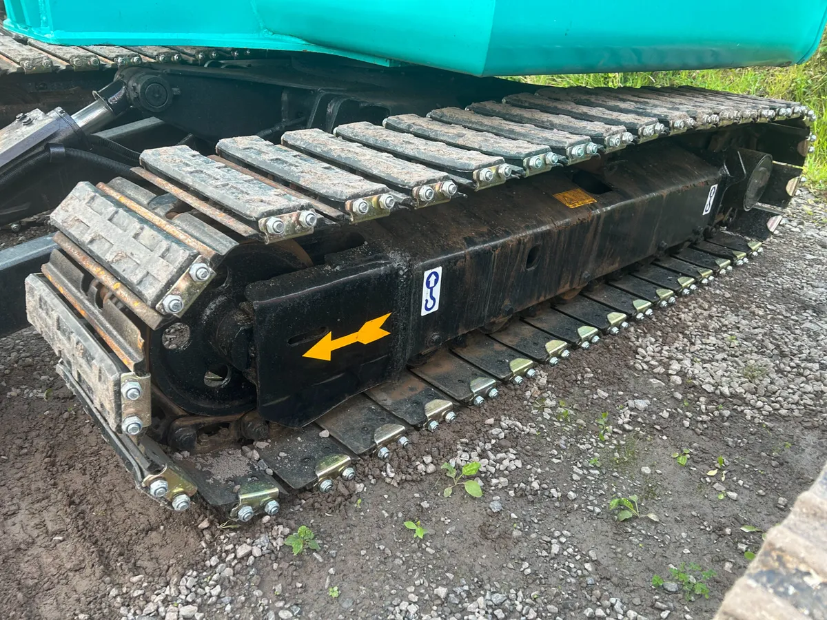 Rubber Blocks/Pads To Suit 4 - 7 Tonne Diggers - Image 1