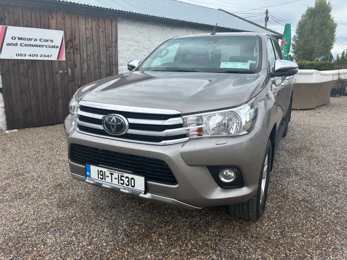 Toyota Hilux / NO VAT / Automatic / Finance - Image 2