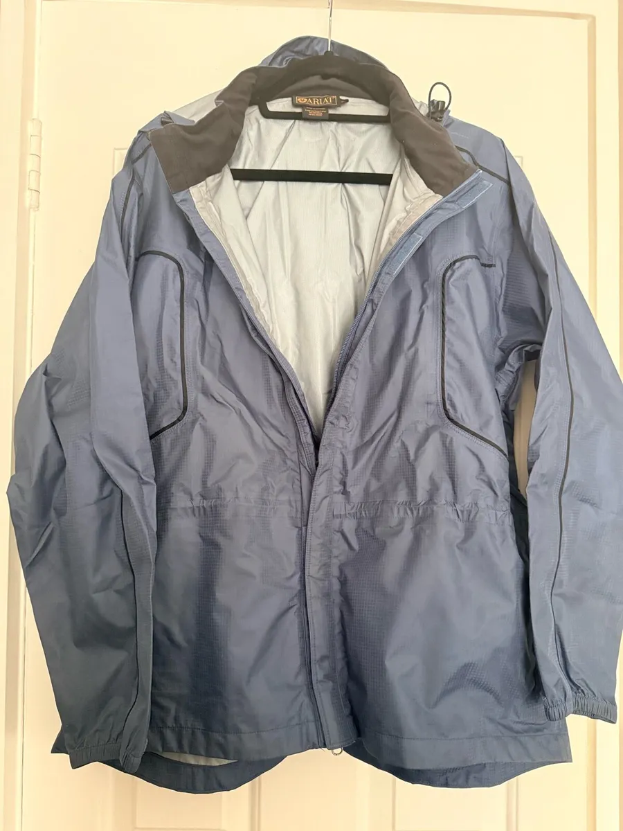 Ladies riding jacket - Image 3