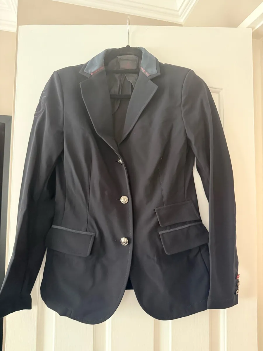 Ladies show jumping jacket - Image 1