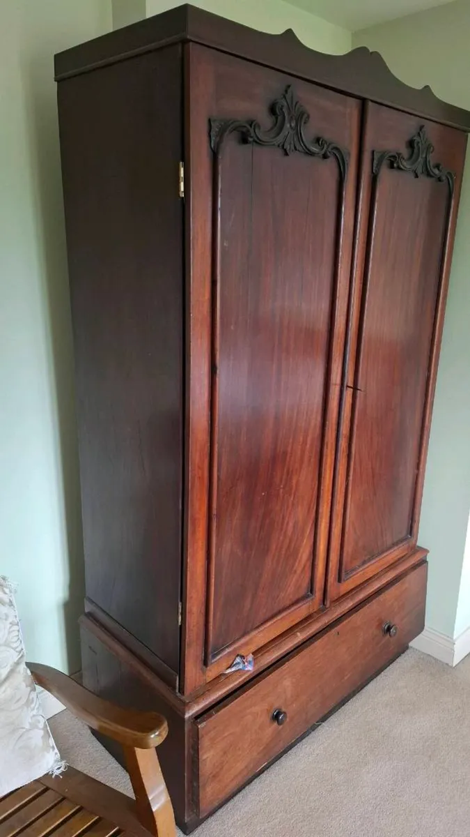 Antique Mahogany wardrobe - Image 2
