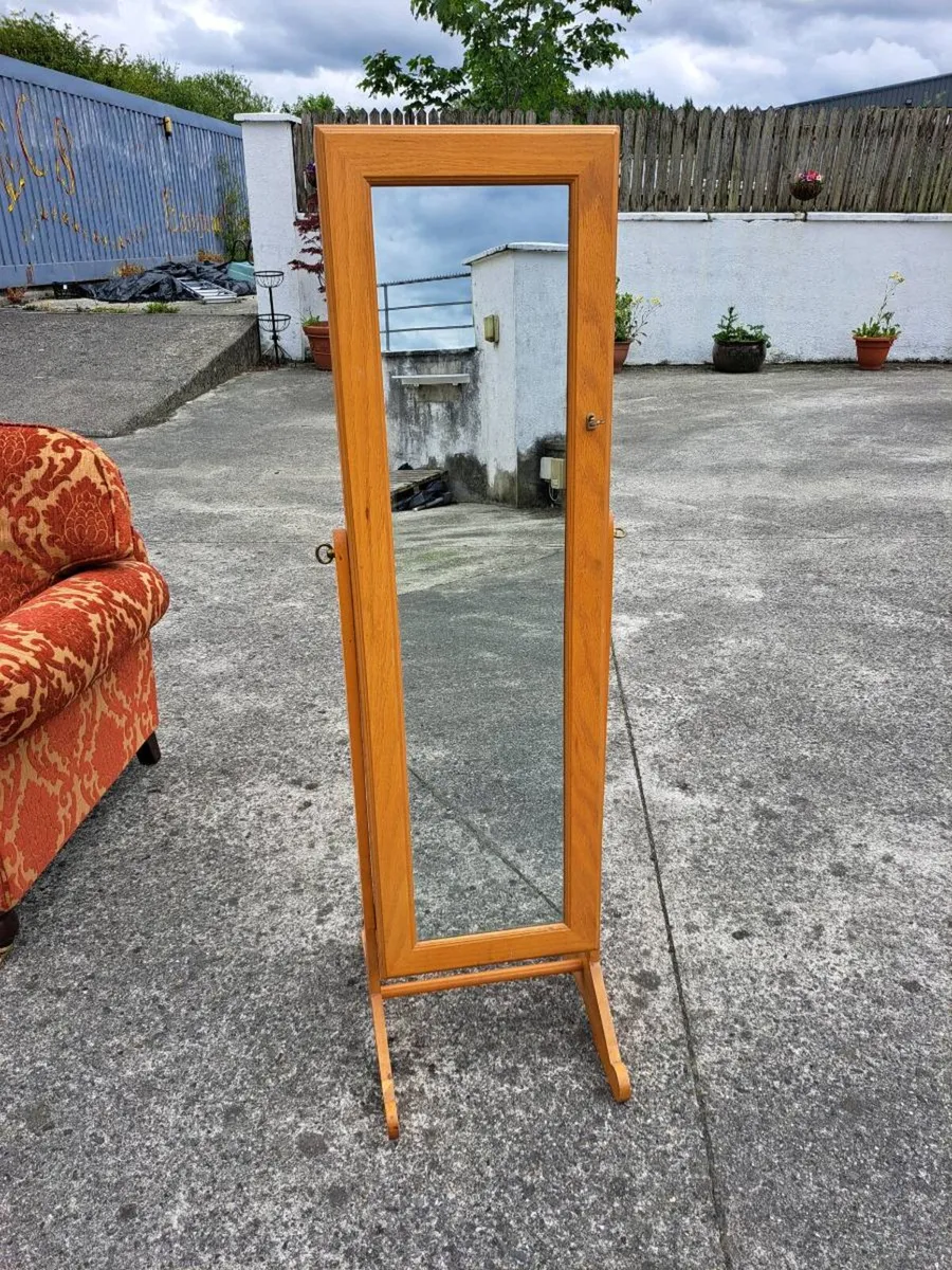 Full length mirror with accessory storage - Image 1