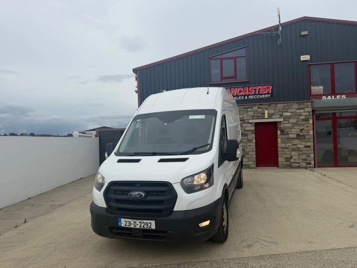 Ford Transit 2023 - Image 2