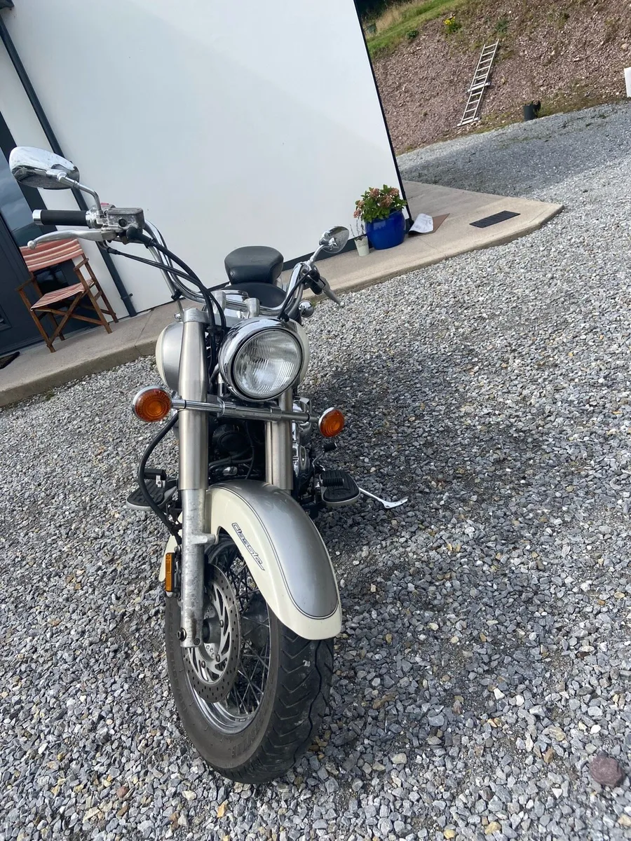 Motorbike - Image 3