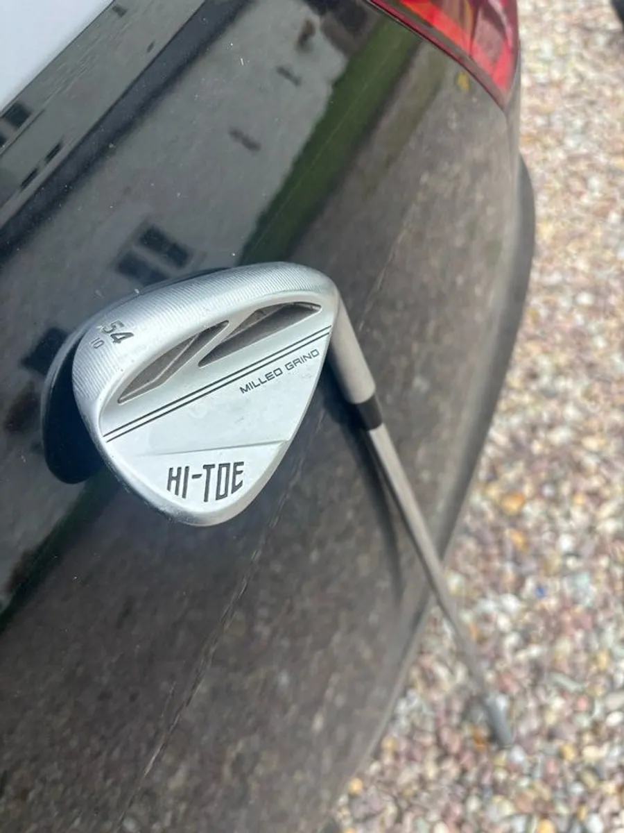 Taylormade Milled Grind HI-TOE wedge 54 - Image 1