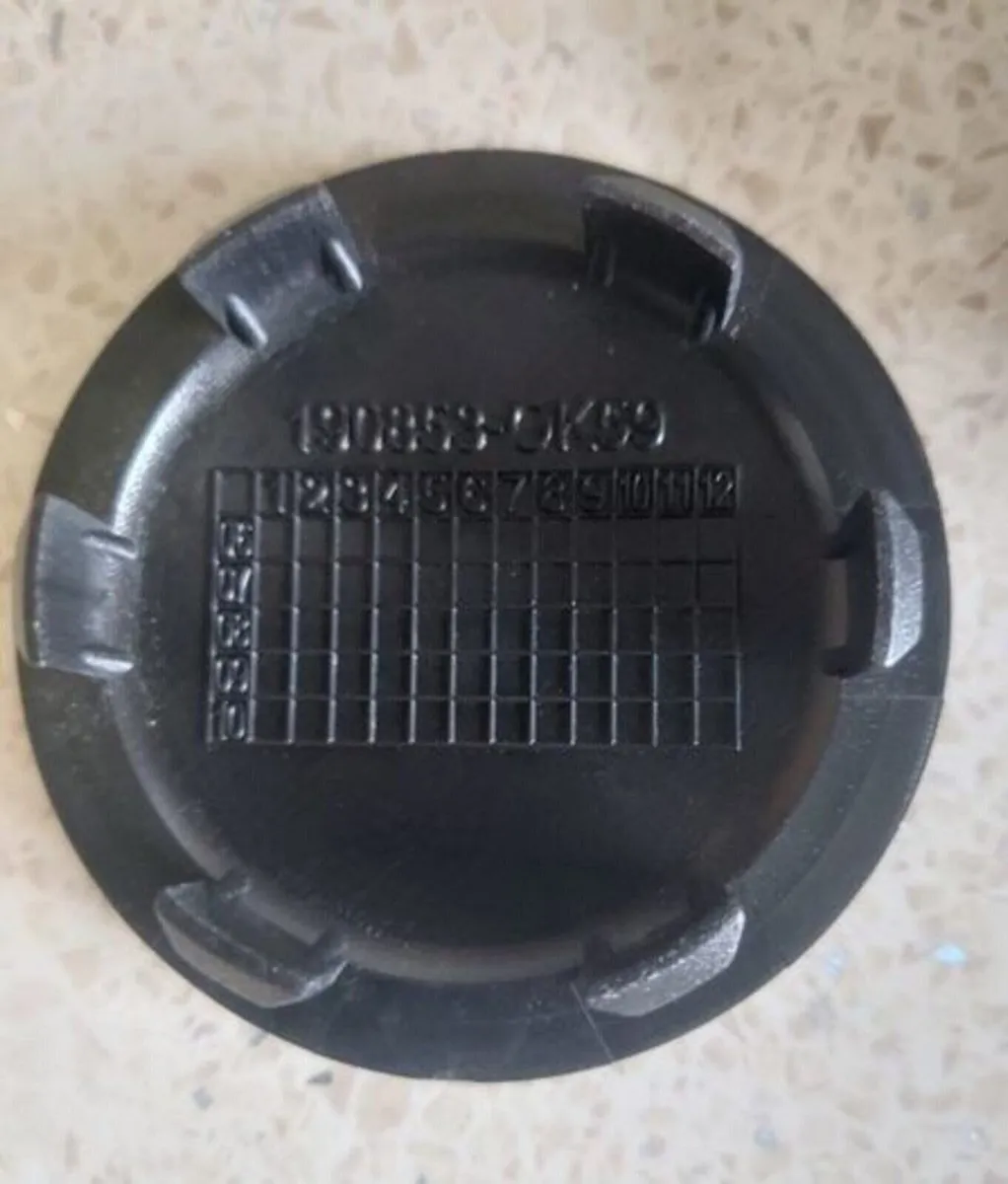 Subaru Centre Caps- Free Post - Image 3