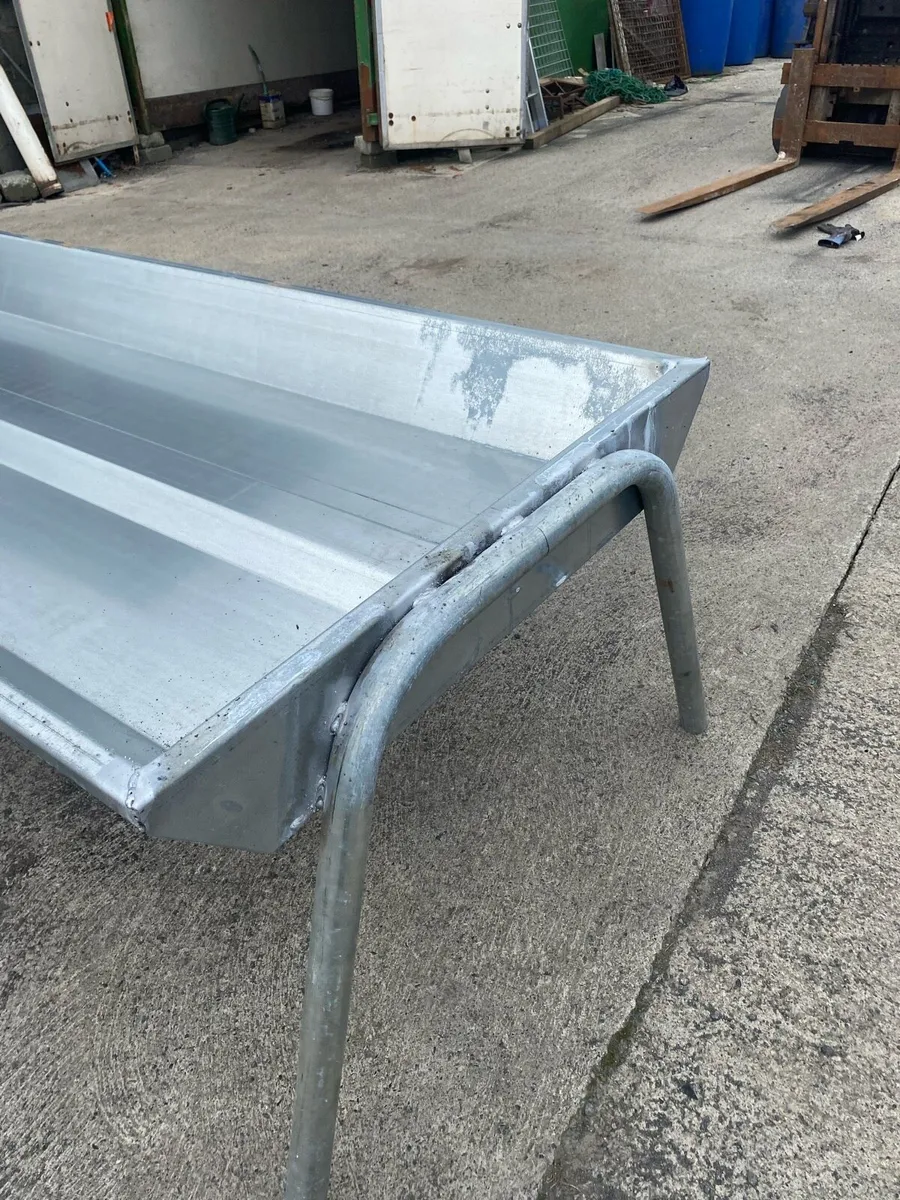 Heavy troughs - Image 4
