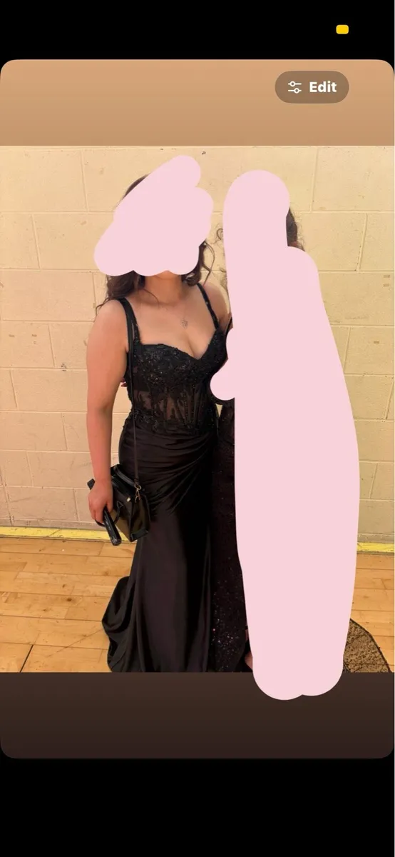 beautiful black debs dress - Image 1