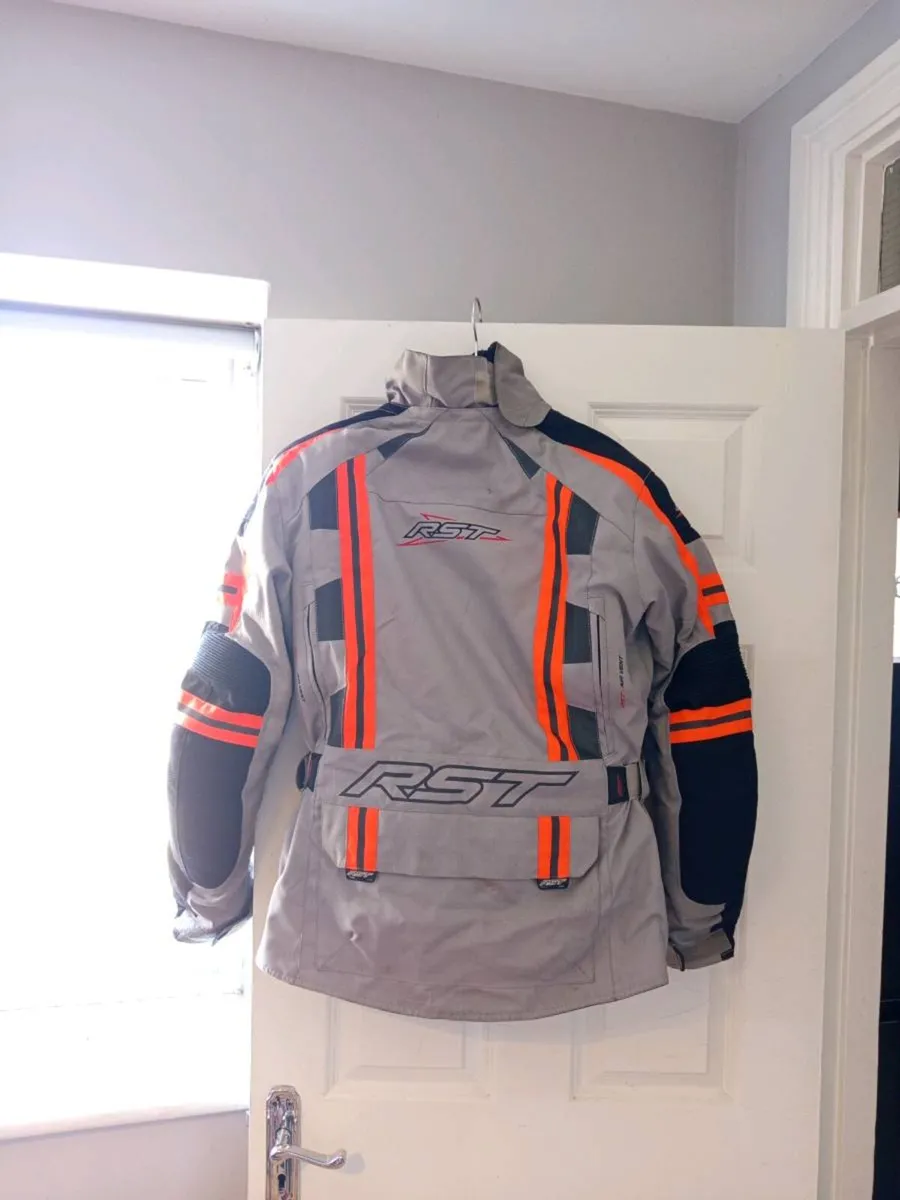 Motorcycle clothes - Image 4