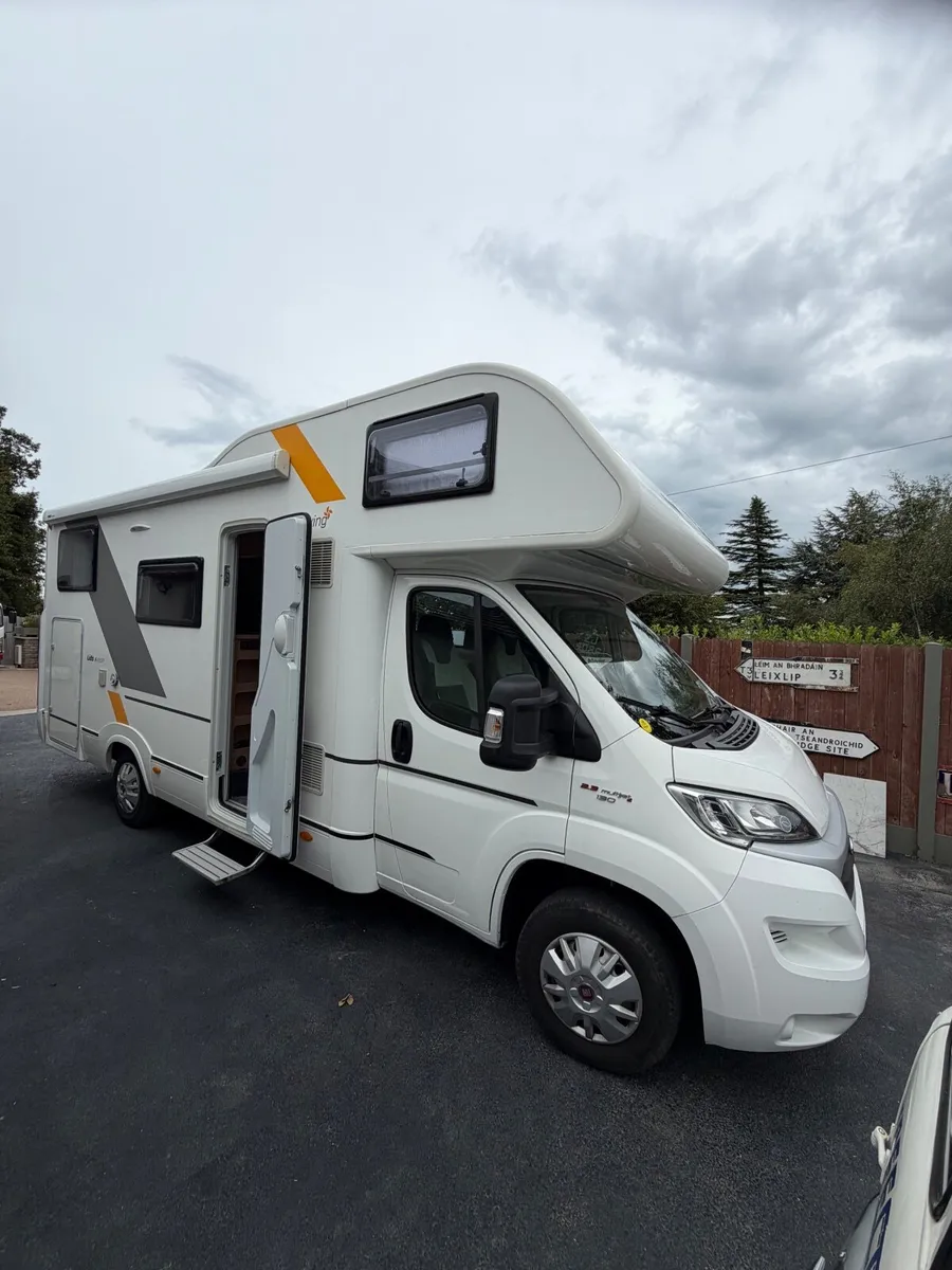Camper - Image 1