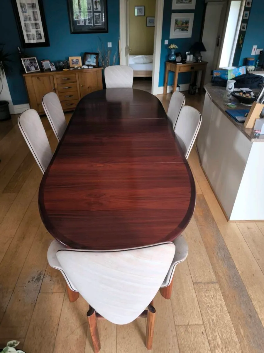 Dinning table and chairs - Image 1