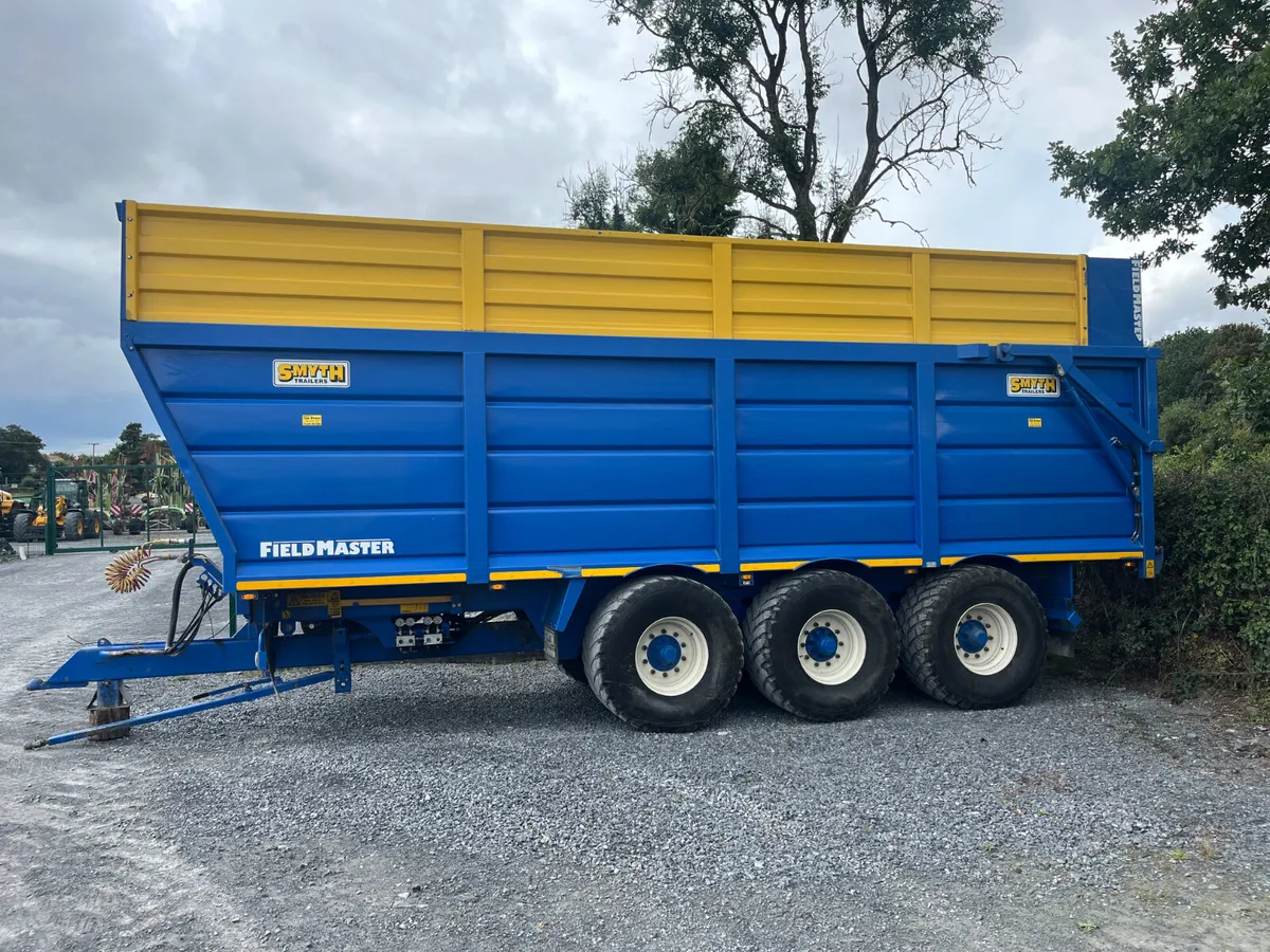 Smyth 25ft trailer - Image 4