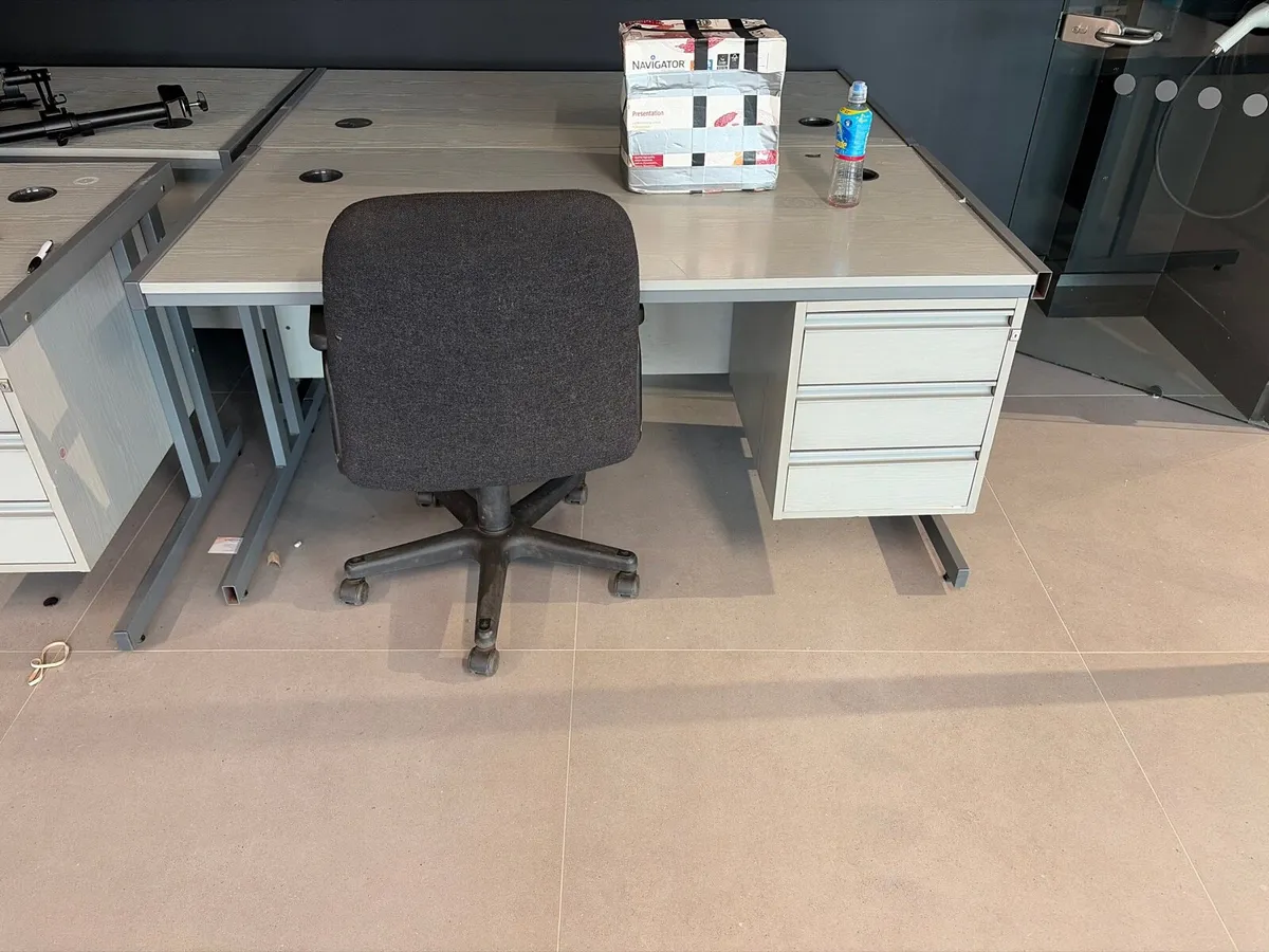 Office furniture second hand ** - Image 4