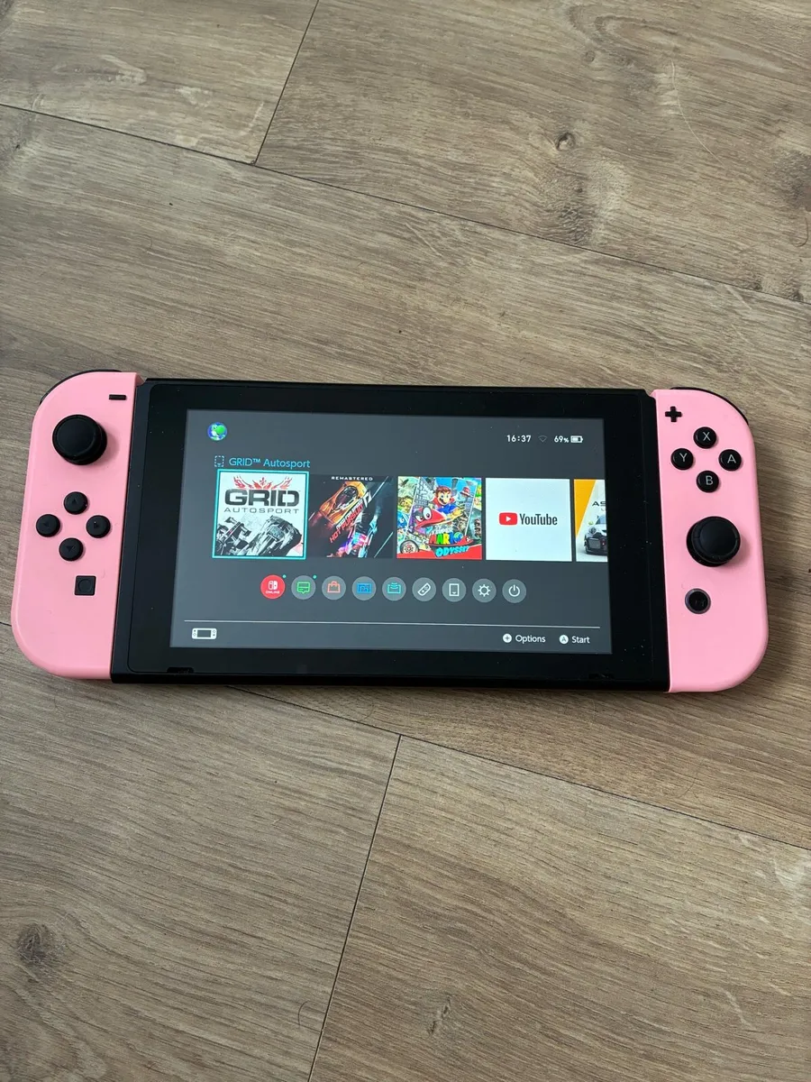 Nintendo Switch Boxed - Image 3