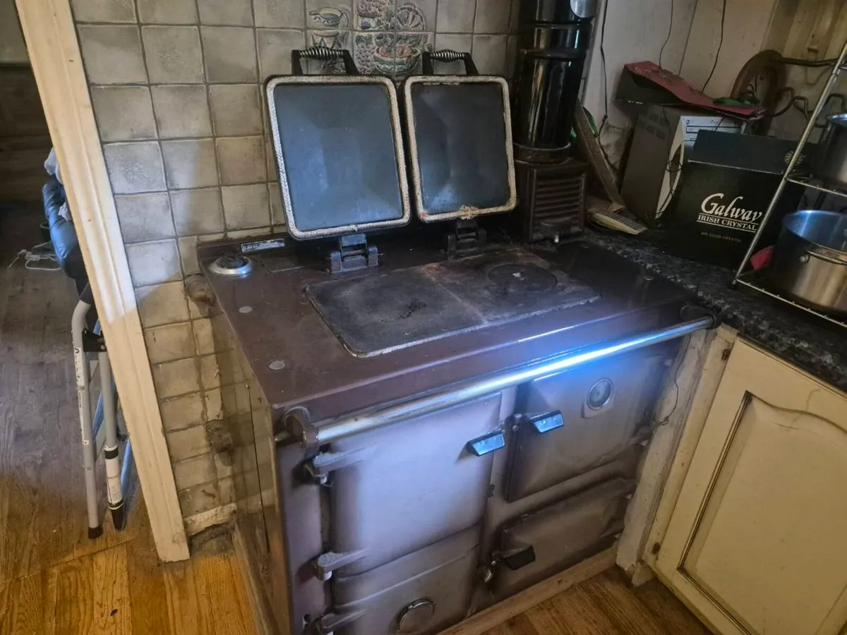 Rayburn Supreme solid fuel cooker / stove - Image 4