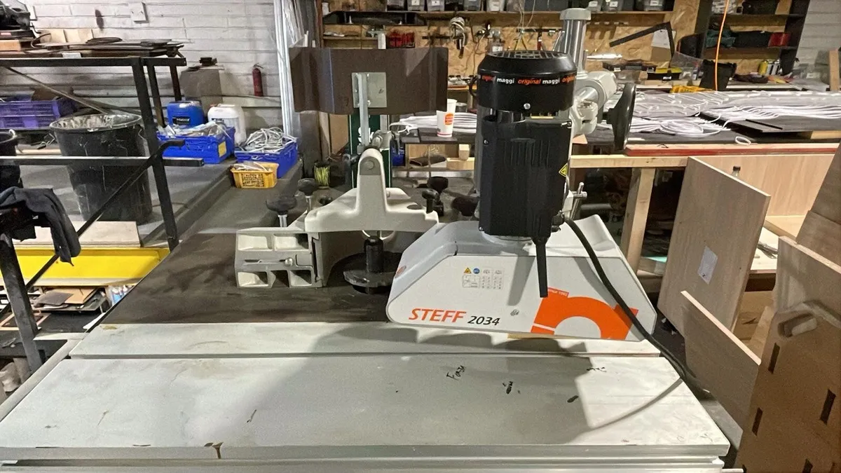 Casadei F205 Spindle Moulder with Steff 2034 Power - Image 4