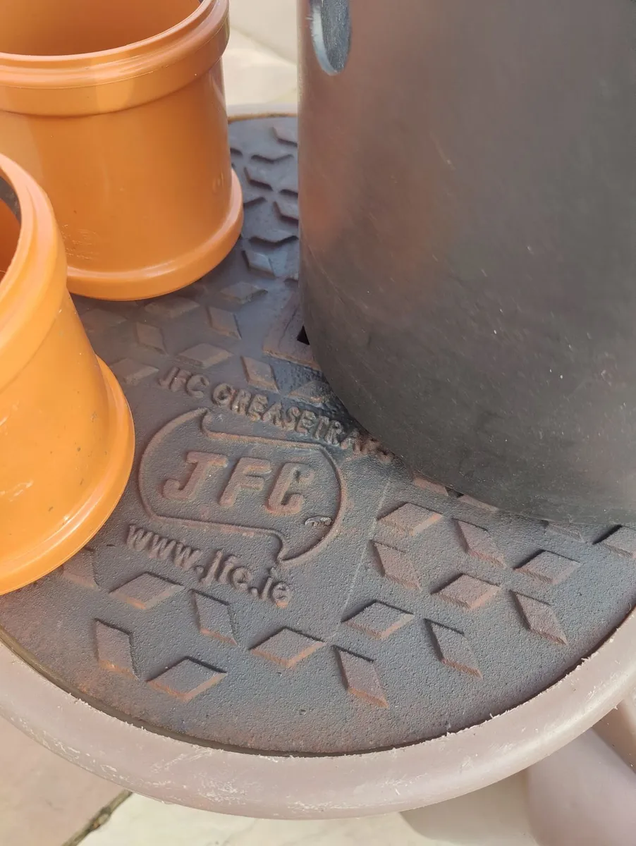 GREASE TRAP - Image 3