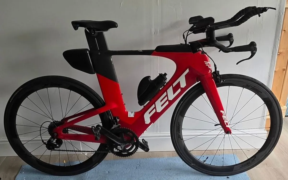 2018 Felt IA16 Triathlon Bike Size 56 Shimano 105 Prime 55mm Carbon Wheels - Image 1