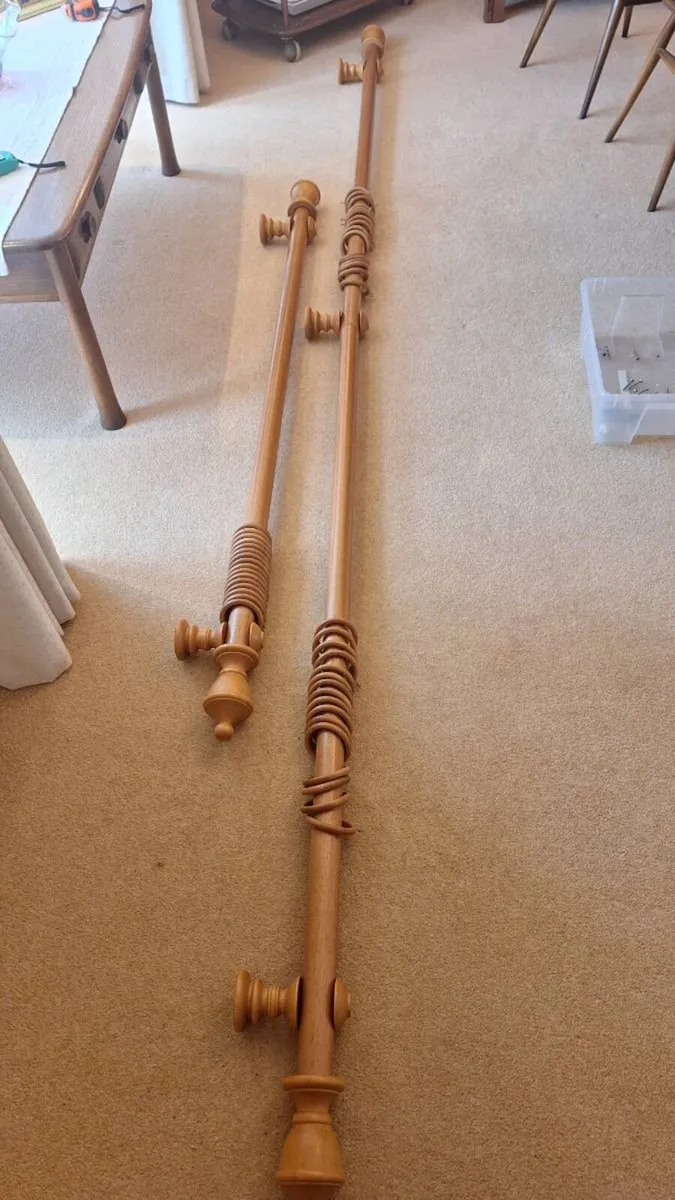 Pine curtain Rails - Image 1