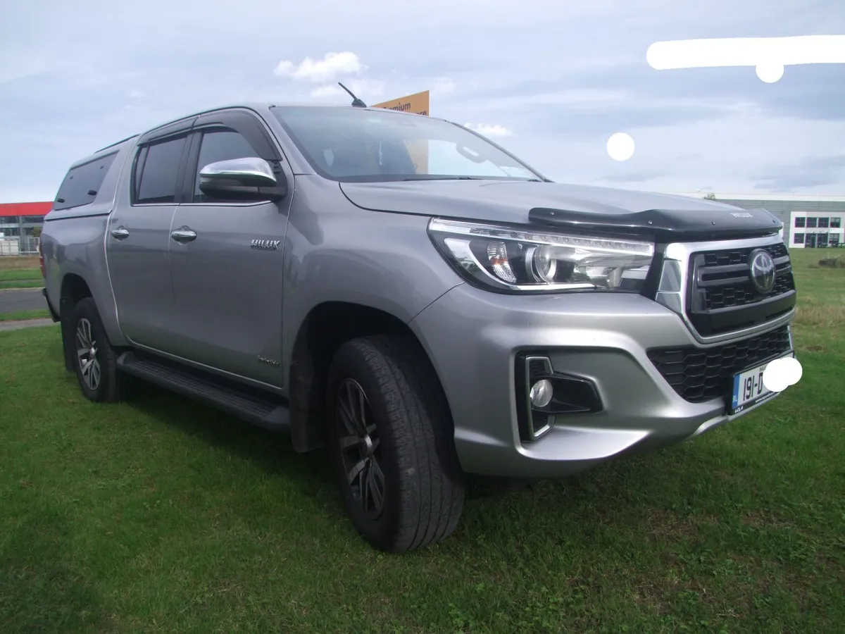 Toyota Hilux Invincible 2019 - Image 1
