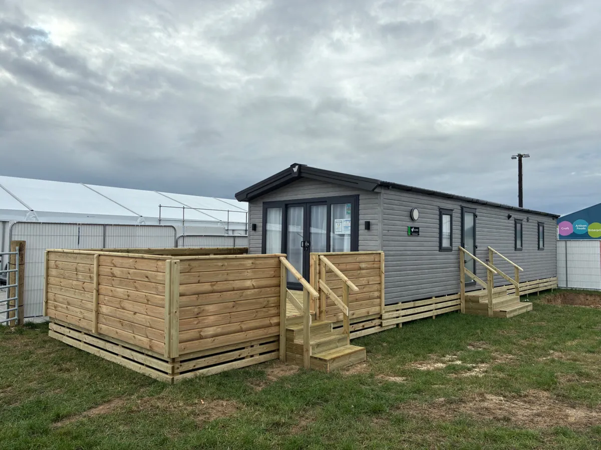 2026 WILLERBY GAINSBOROUGH 40x12.6 EX DEMO MODEL - Image 1
