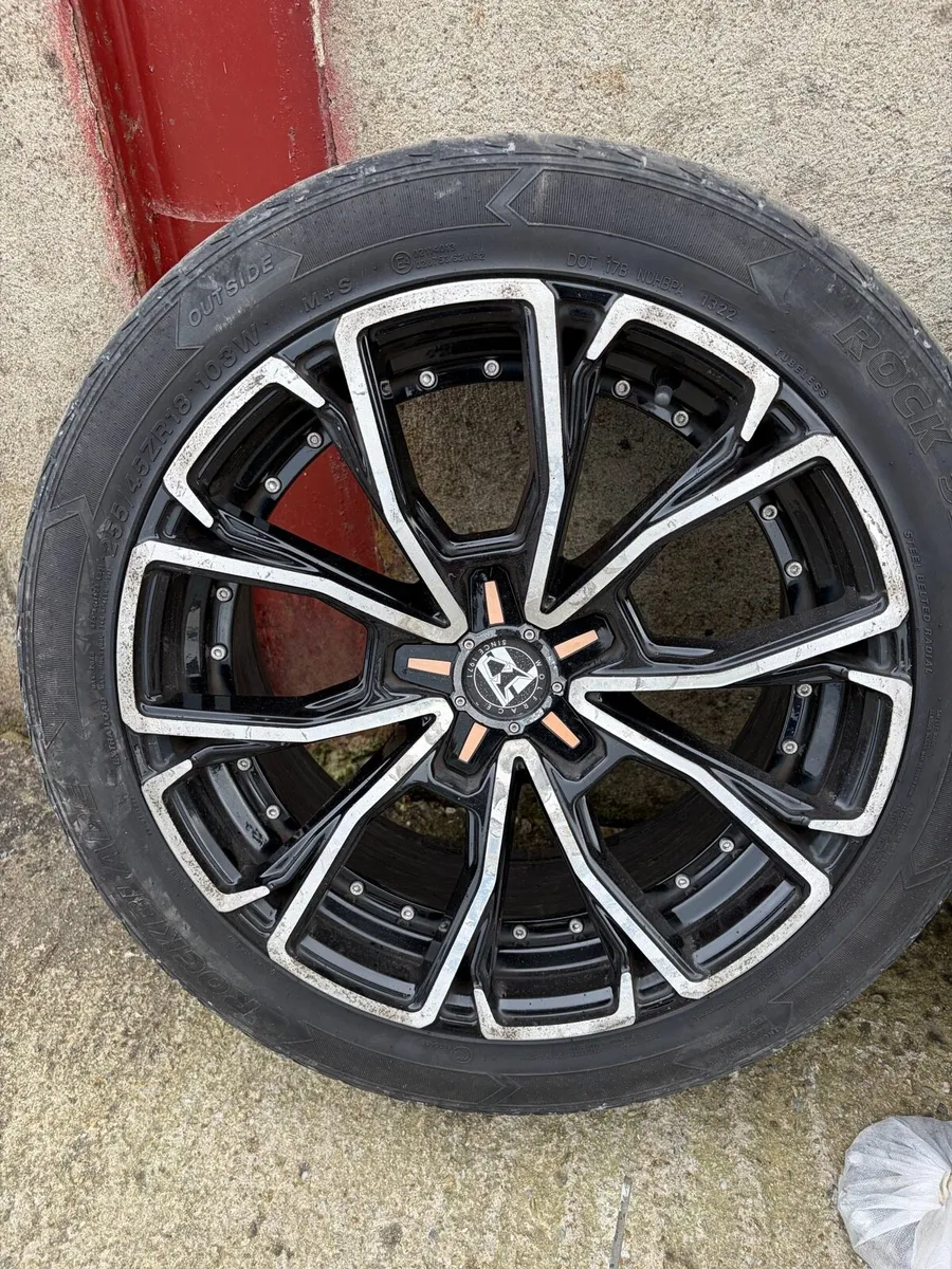Wheels and side bars - Image 1