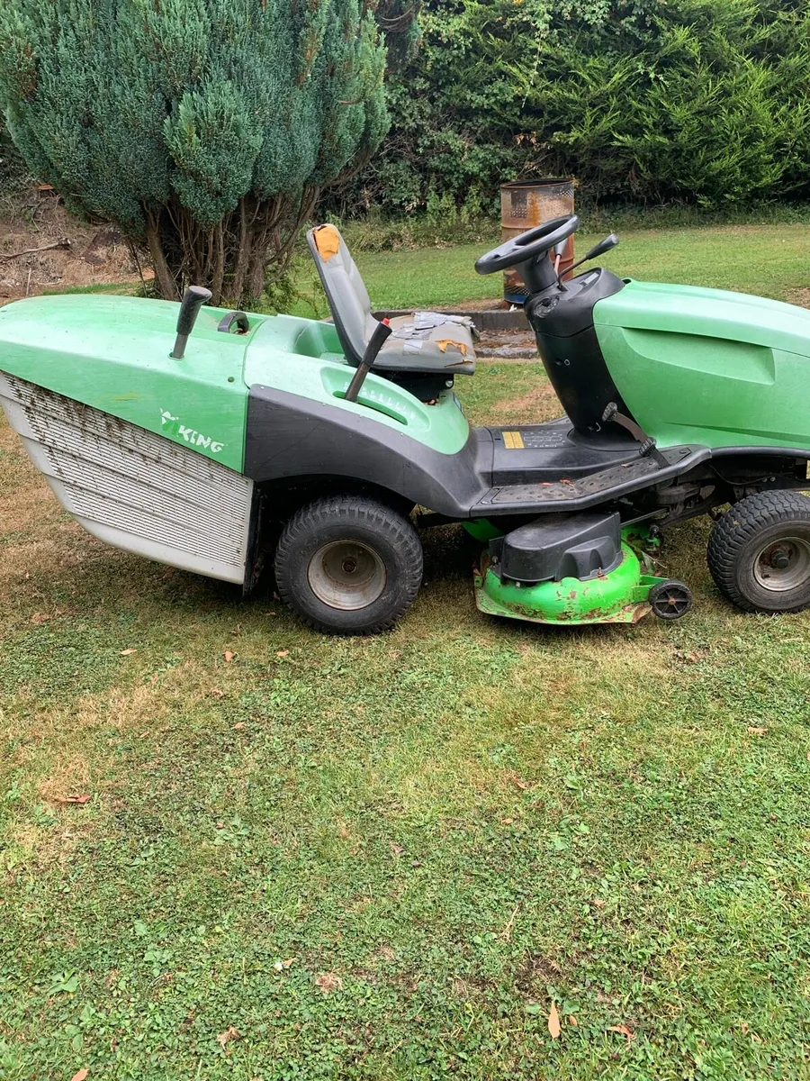 Ride on mower - Image 3