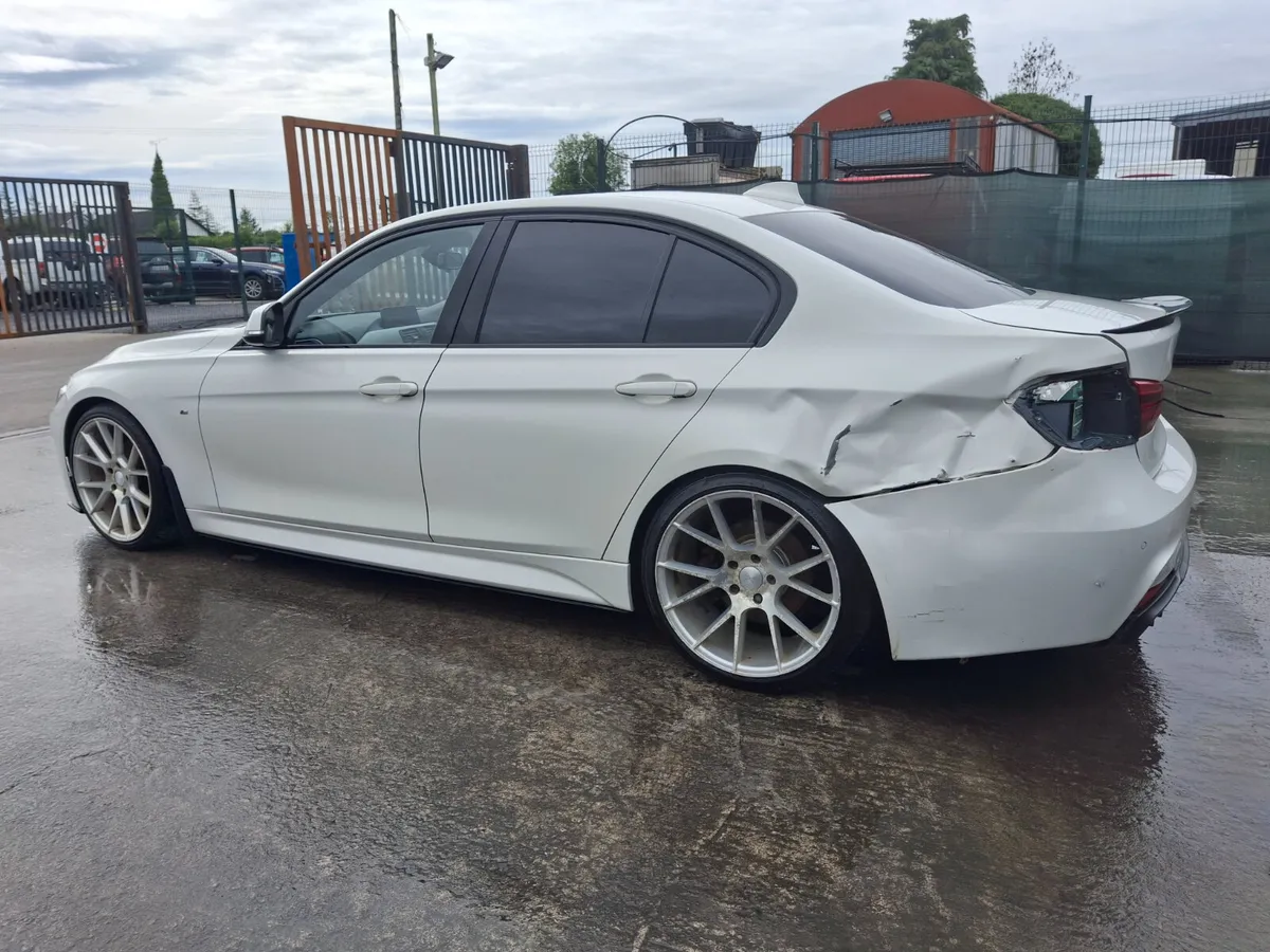 2016 BMW 320D  M Sport  Automatic - Image 4
