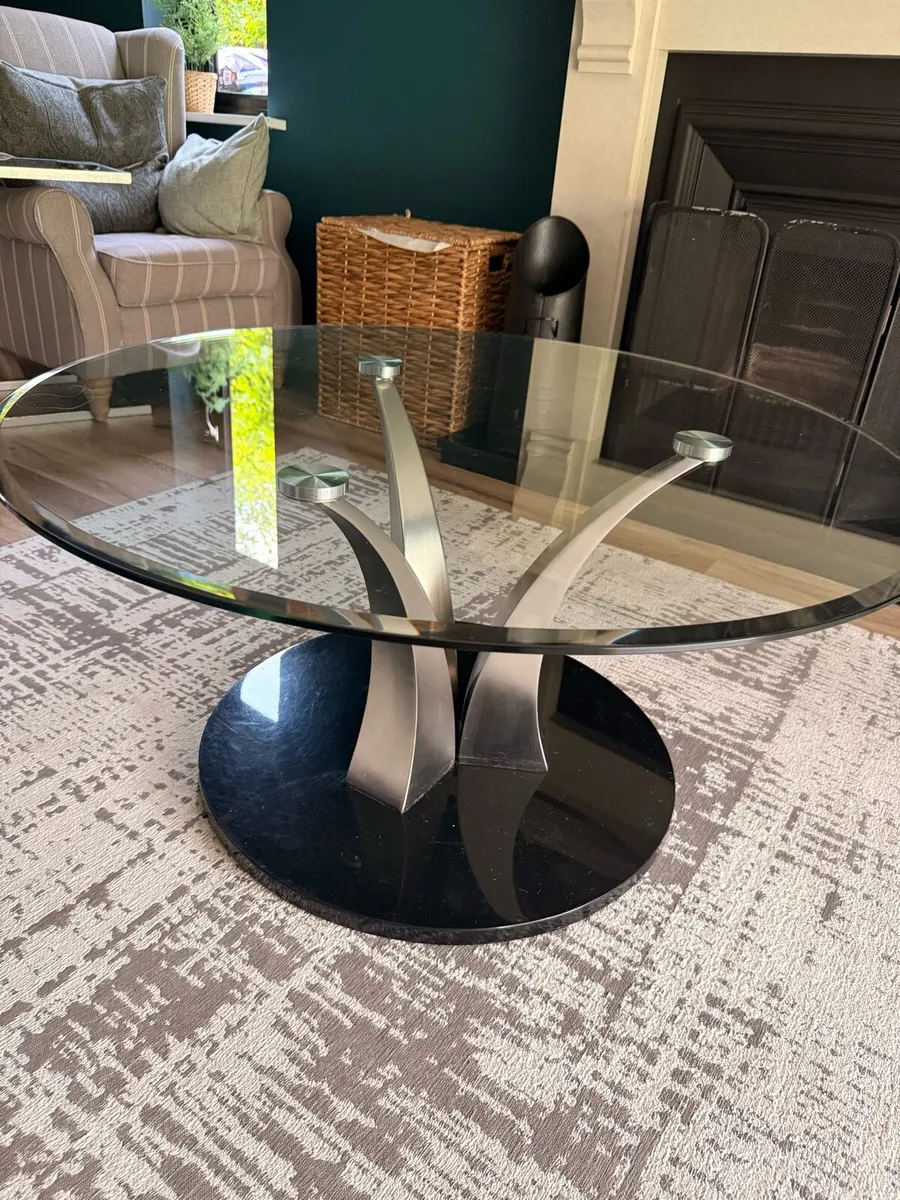 Coffee table - Image 1