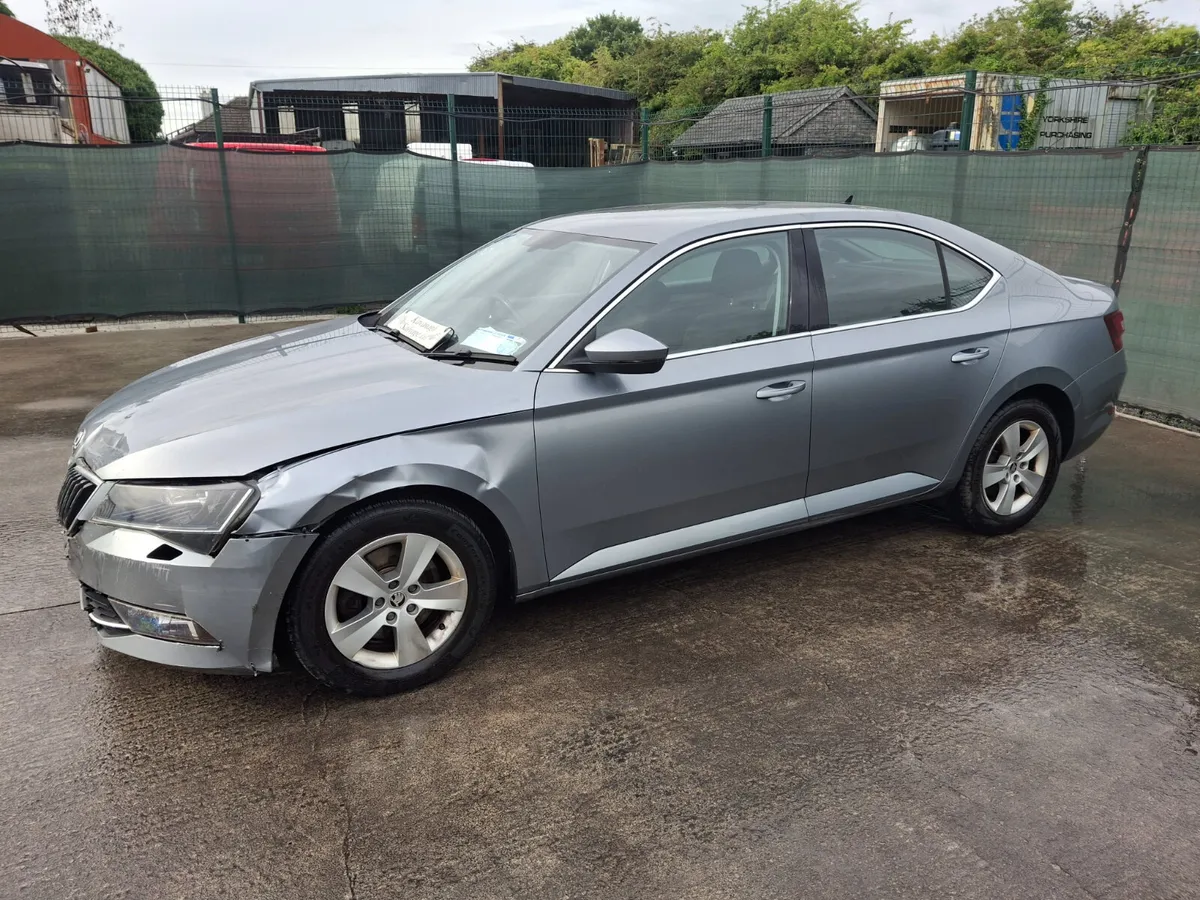 2018 Skoda Superb  Ambition  1.6 Tdi - Image 2