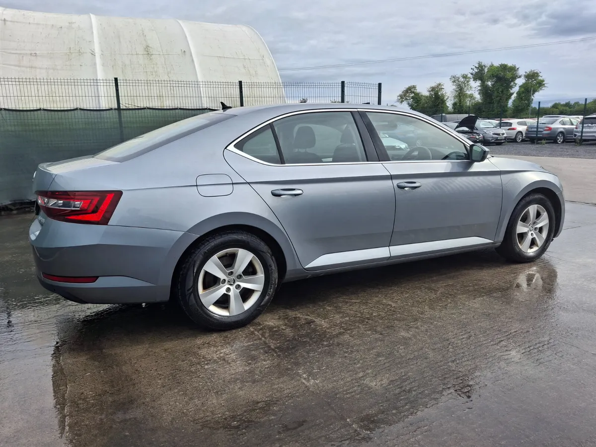 2018 Skoda Superb  Ambition  1.6 Tdi - Image 3