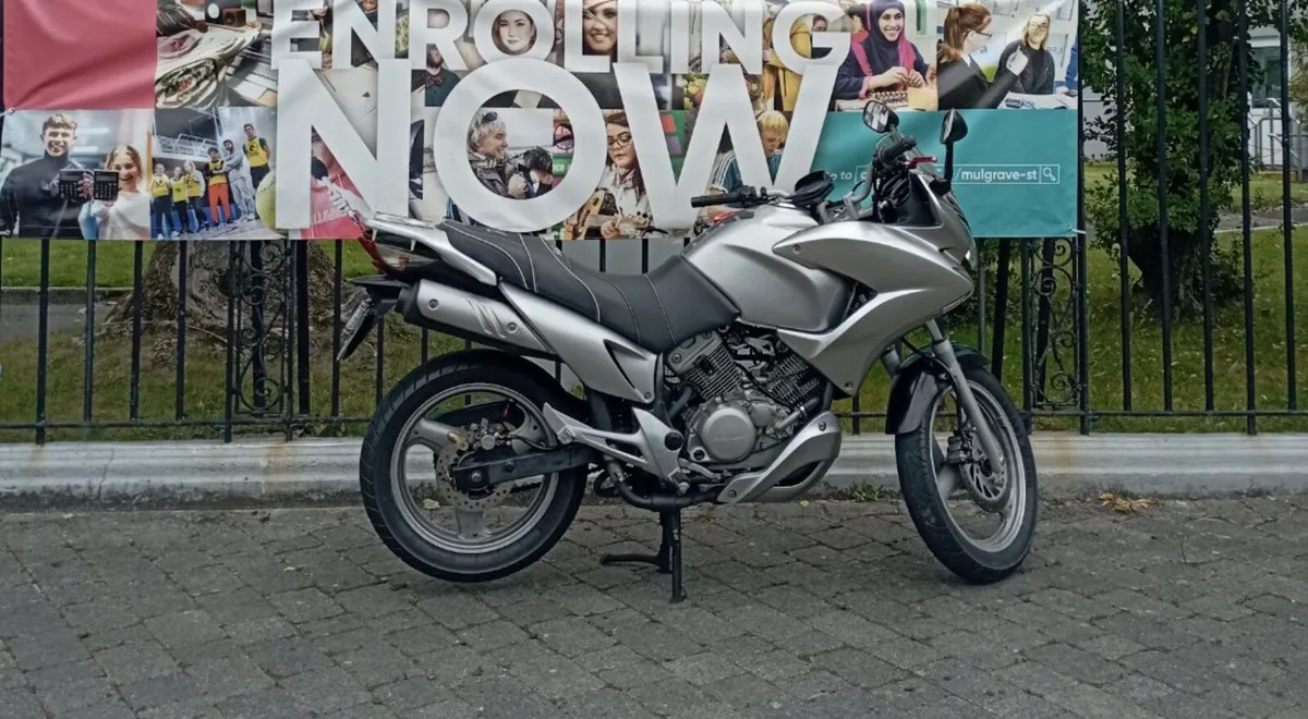 Honda Varadero 2009 - Image 1