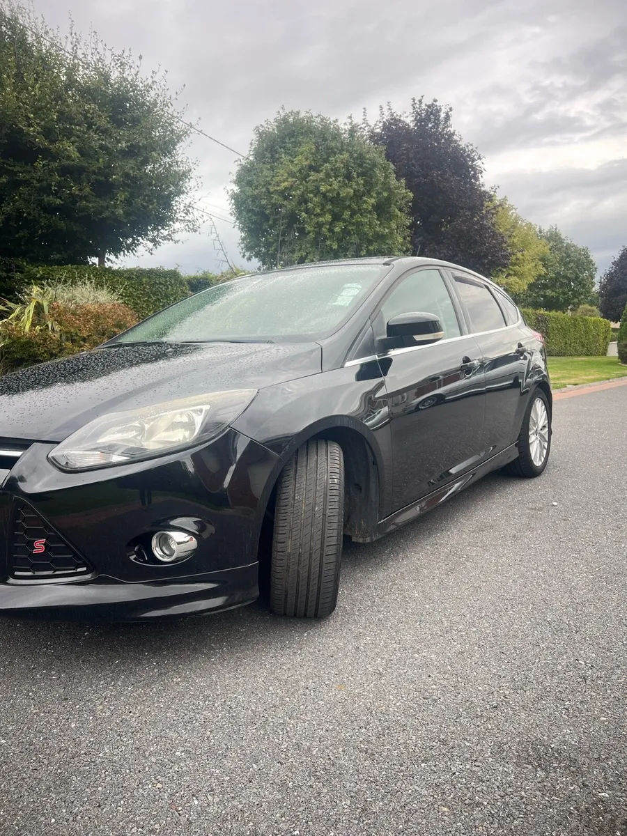 Ford Focus Zetec 2014 - Image 2