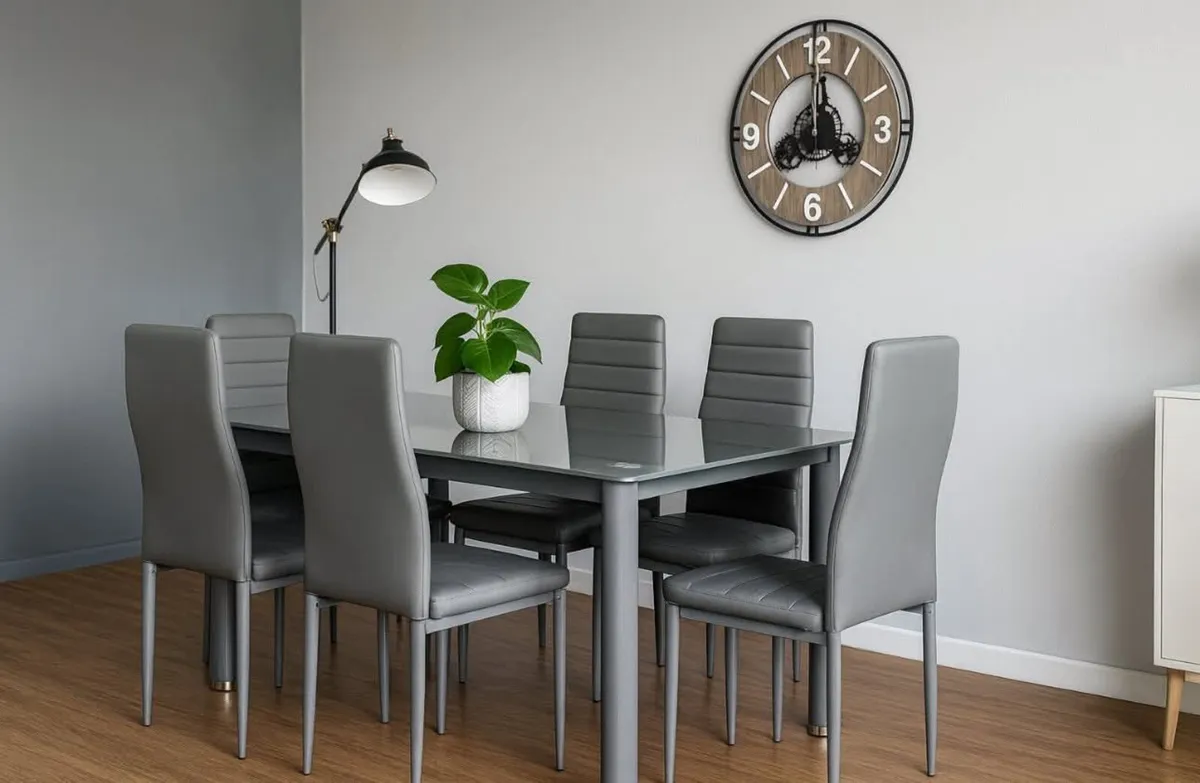 Glass Dining Table With 6 Leather Chairs - Image 2