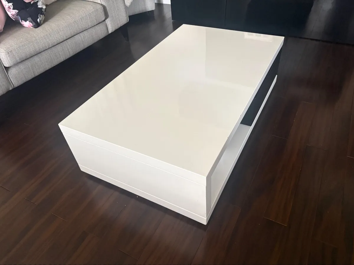 Coffee table - Image 2