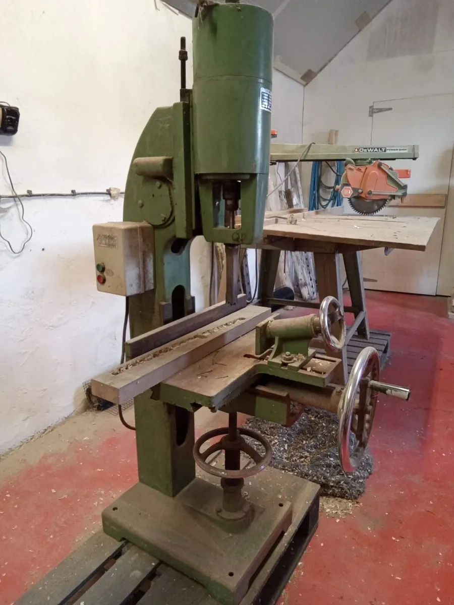 Mortise machine - Image 1
