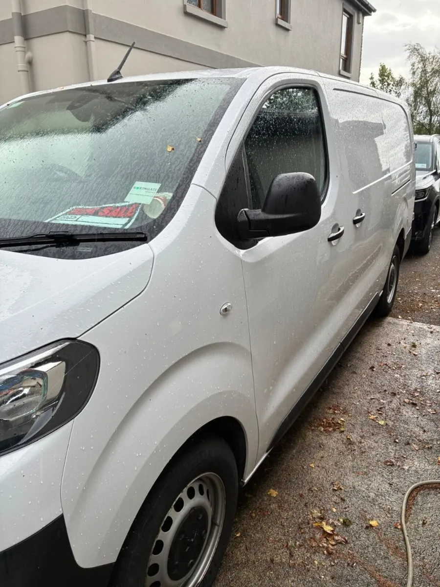 Peugeot Expert 2023 - Image 1