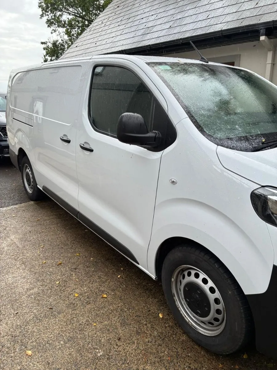 Peugeot Expert 2023 - Image 2