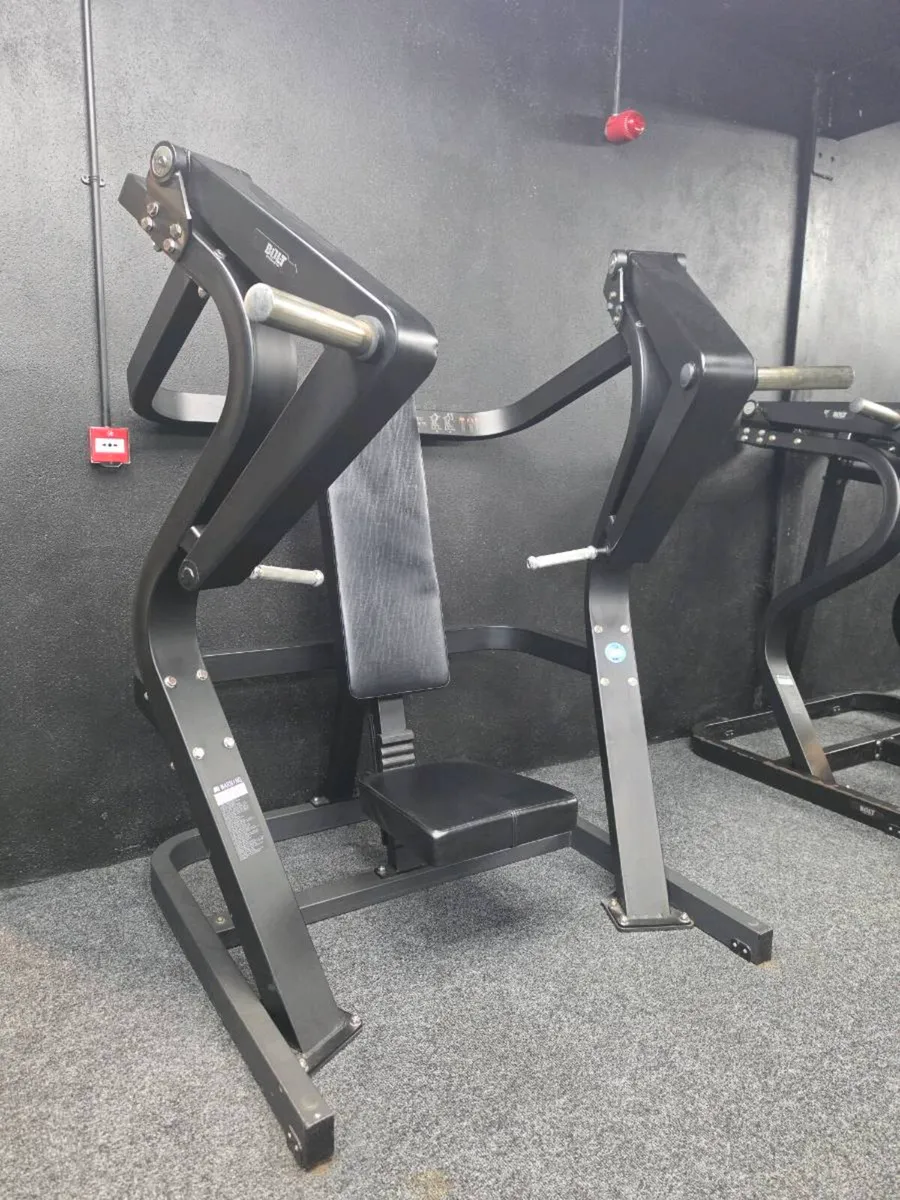Plate Loaded Chest Press - Image 3
