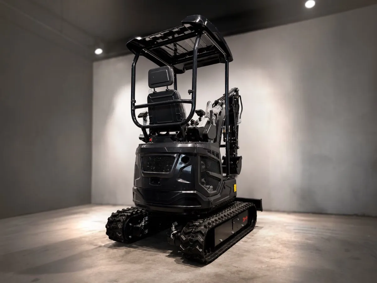 Mota M15z Excavator - Image 3