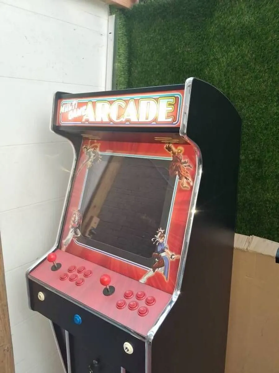 Arcade Machine - Image 1