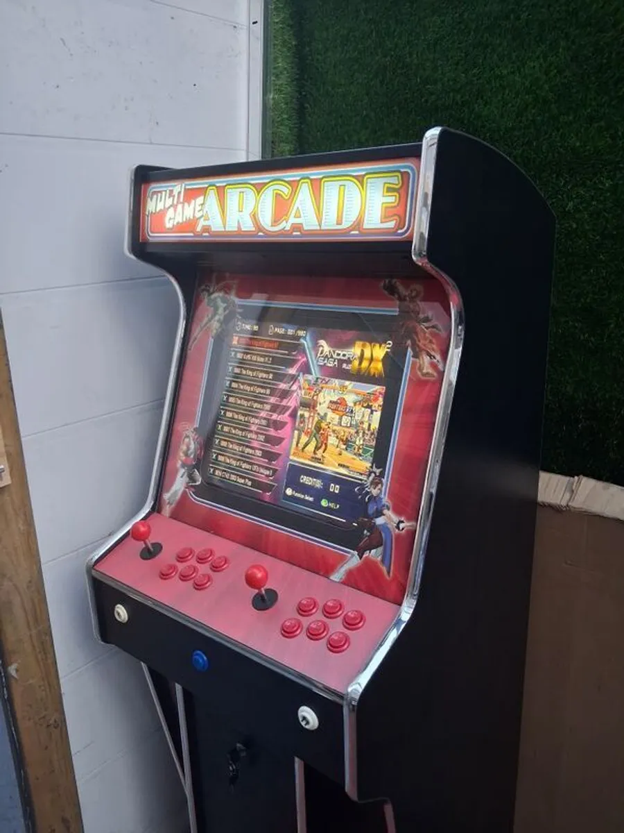 Arcade Machine - Image 2