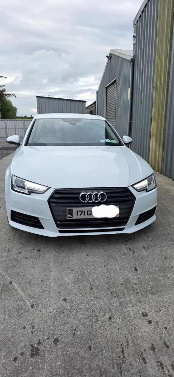 171 AUDI A4 - Image 2