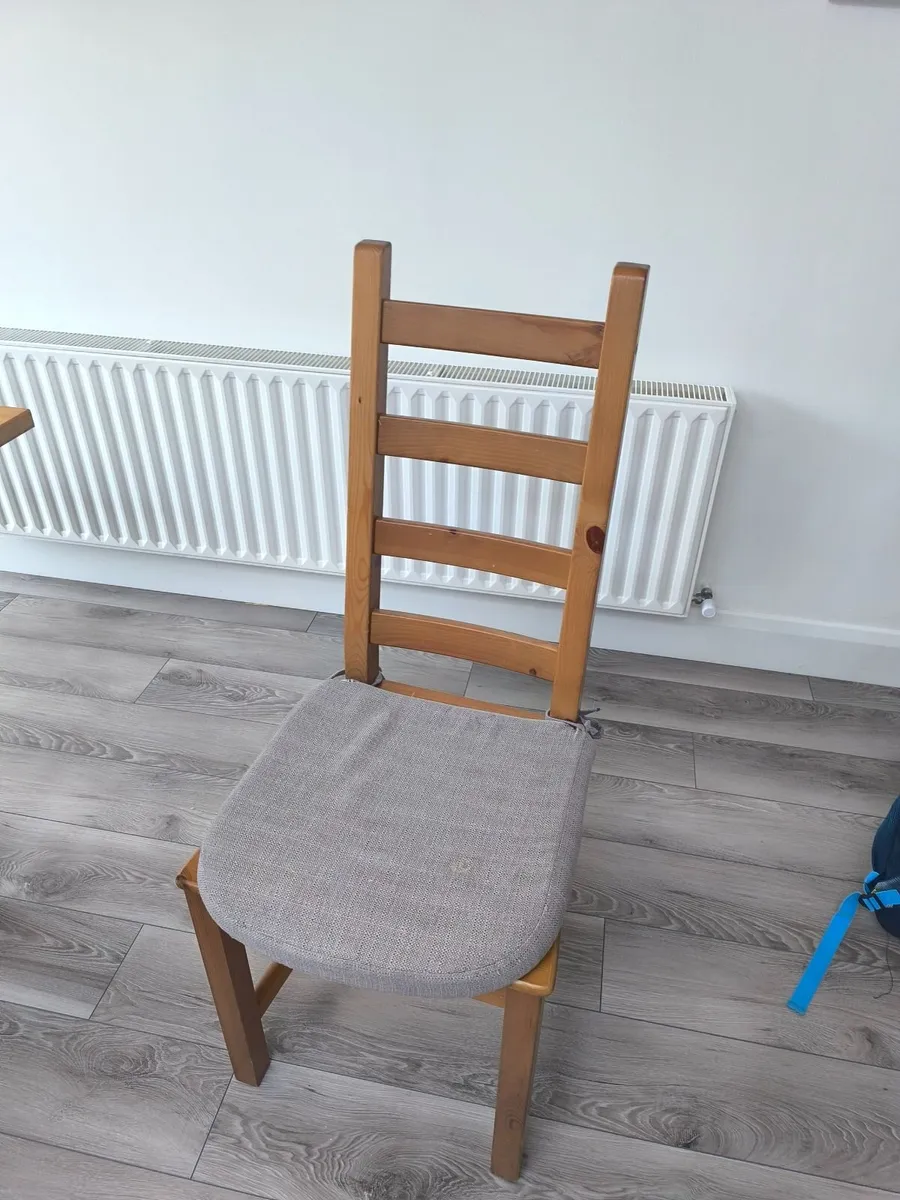 Kitchen Table - Image 1