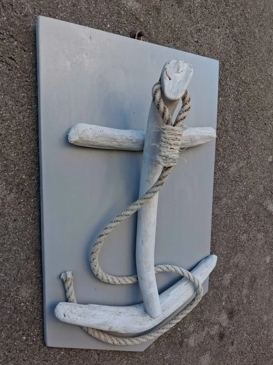 Driftwood Anchor Sculpture - Image 2