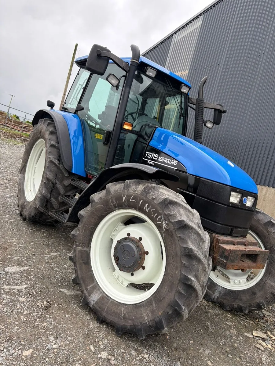 New Holland TS115 - Image 1