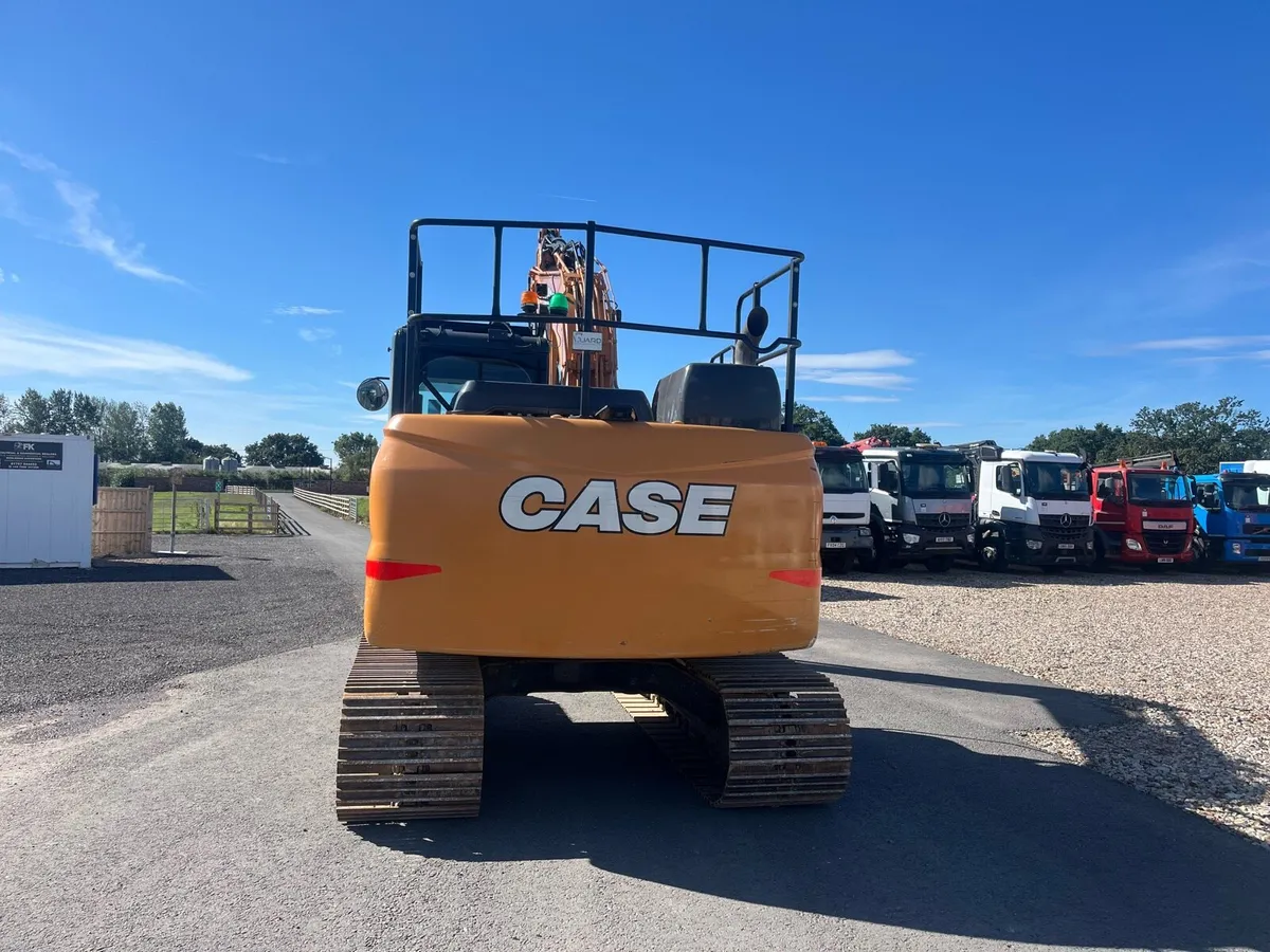 Case CX130 E Excavator - Image 3