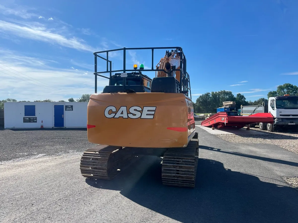 Case CX130 E Excavator - Image 4