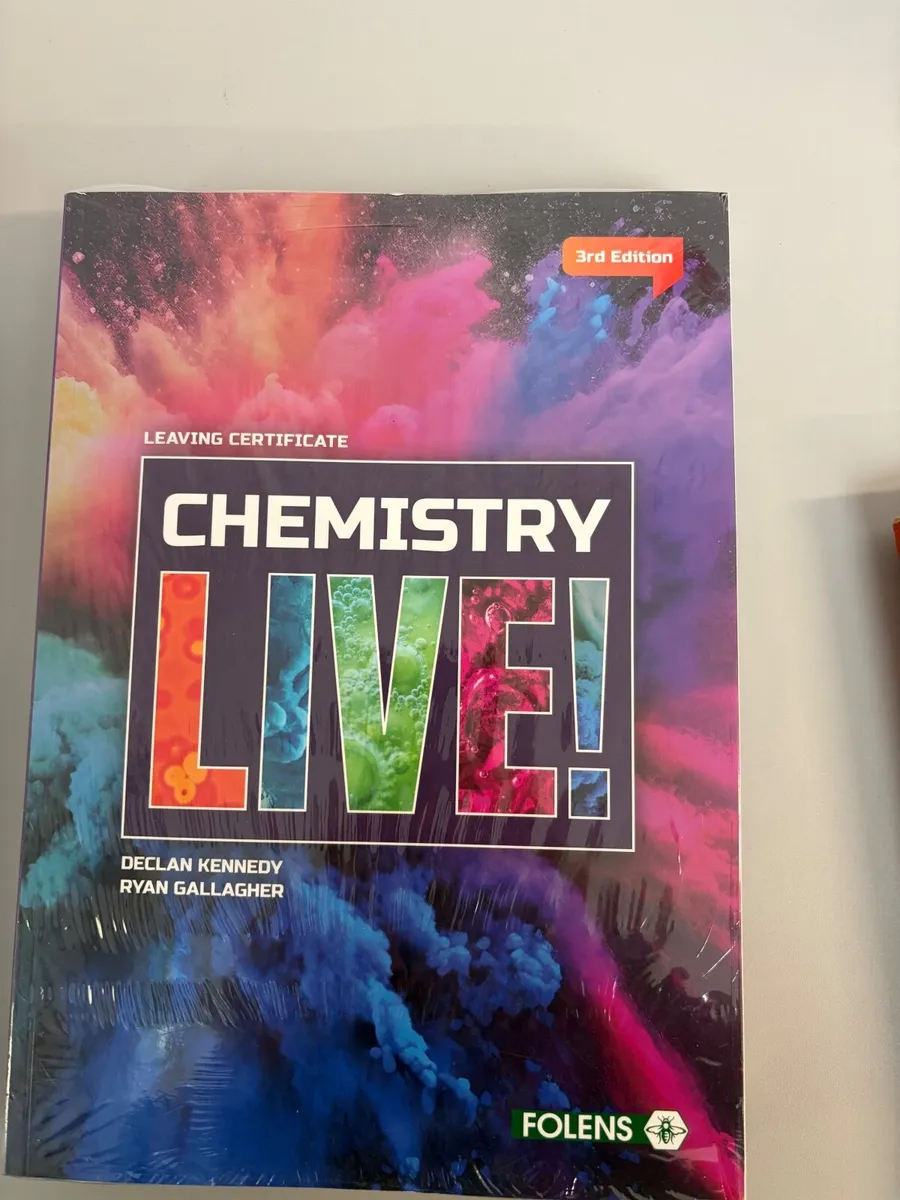 Chemistry Live - 3rd Edition - Image 1