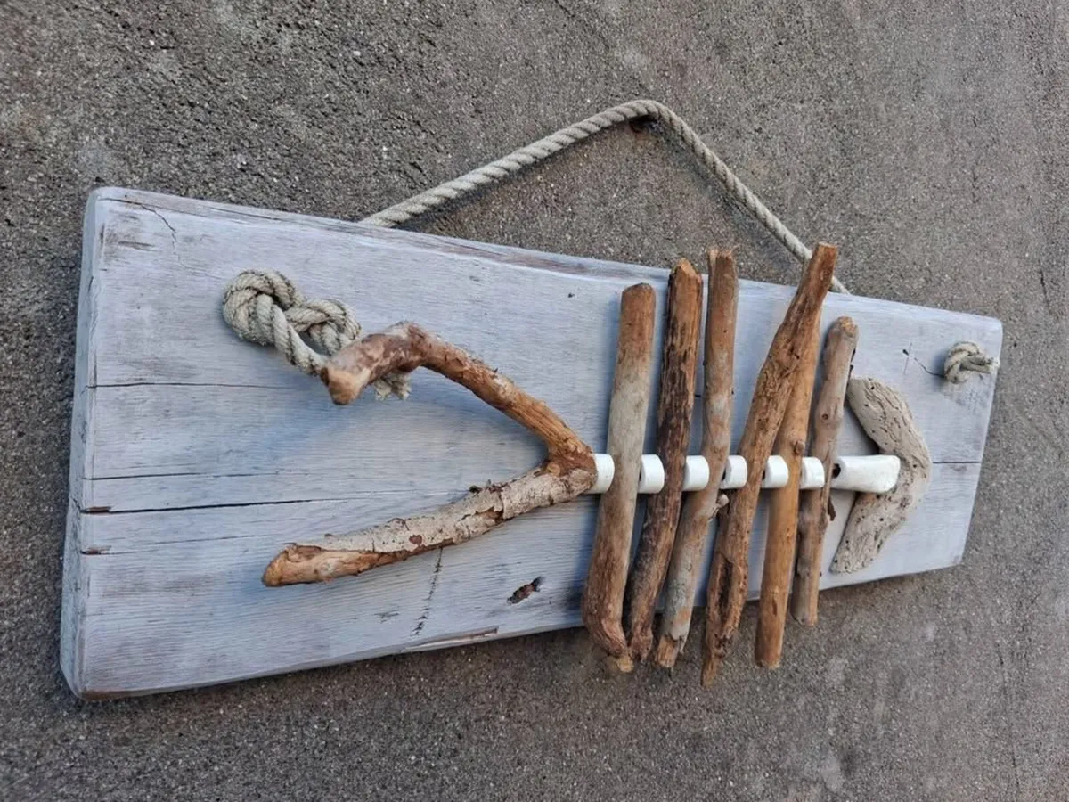 "Fish & Chips" Driftwood Artwork - Image 2